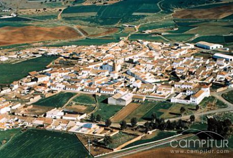 Valsequillo abre su hotel rural para cobijar jóvenes positivos 